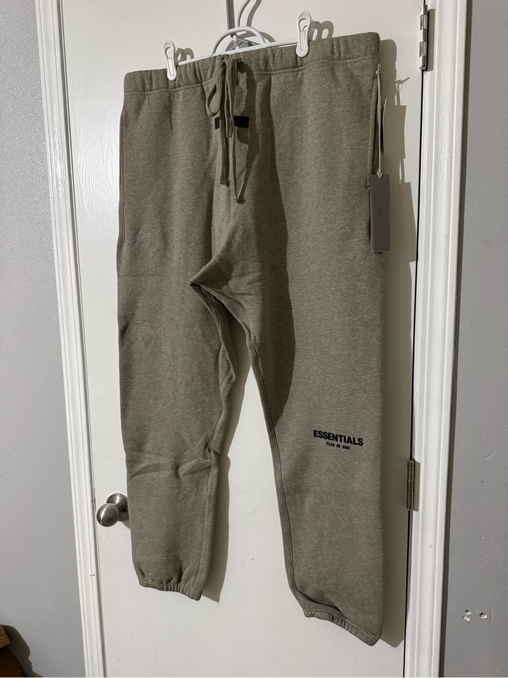 Fear of God  Essentials Sweatpants - cuffed in Dark oatmeal XXL